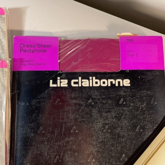 Lot of 5 Pantyhose Round the Clock Hanes Liz Claiborne Plum Blue Pink Size A-B - Picture 4 of 14